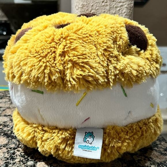 Squishable Cookie Ice Cream Sandwich Mini Squish Cookie 7” Plush - Picture 3 of 11